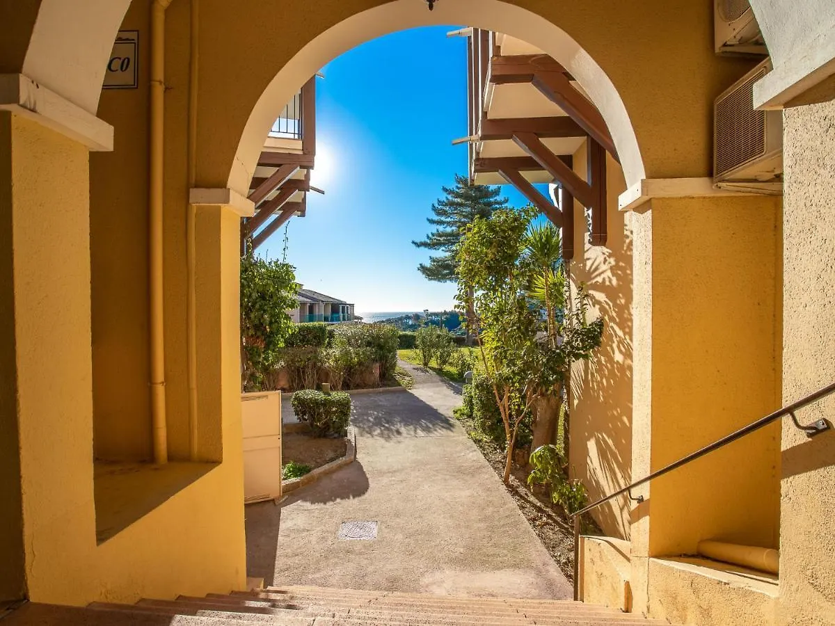 Apartment Village Cap Esterel - Le Belvedere-12 By Interhome Saint-Raphaël